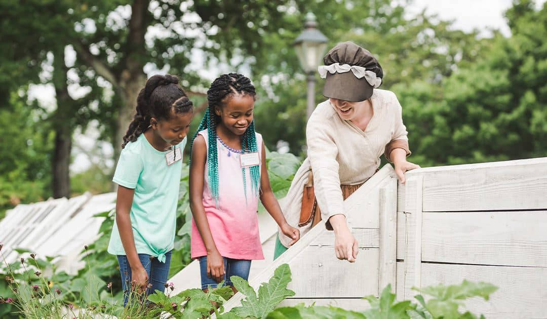 Hands-On Learning in Colonial Williamsburg