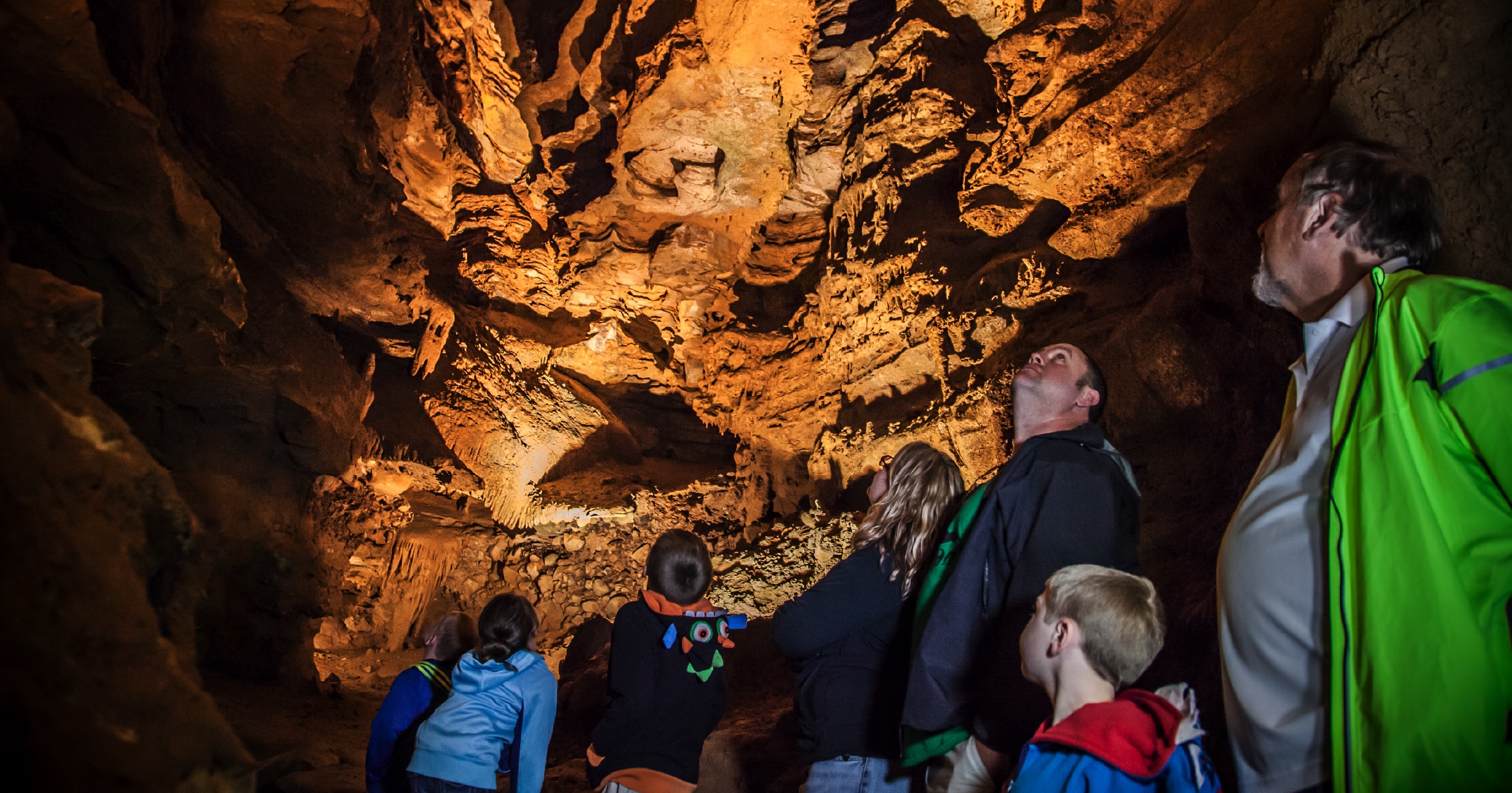 10 Teacher-Approved Student Travel Experiences in Sevierville, Tennessee